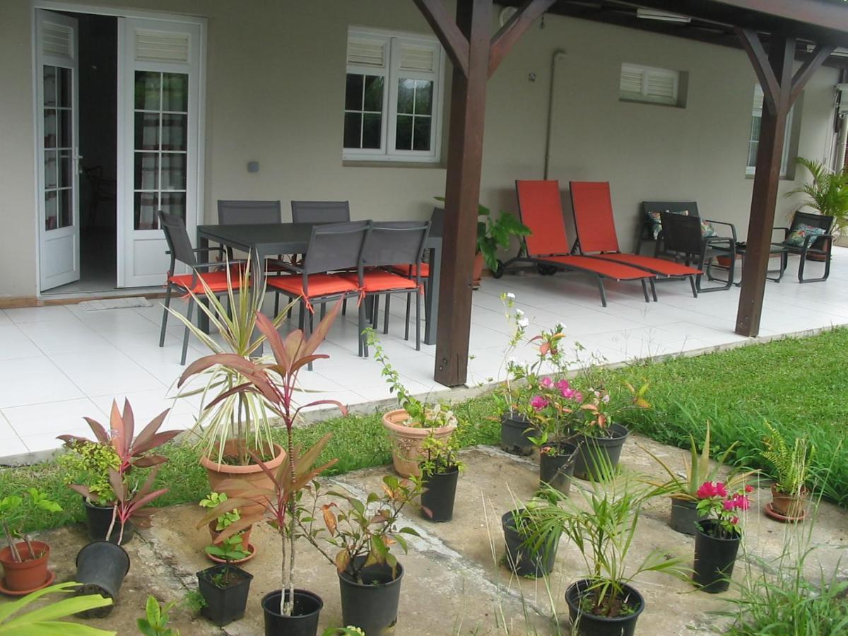 Petit Paradis Apartment Morne la Valeur Exterior photo